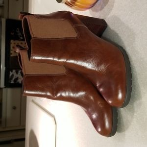 Clarks ankle boots, dark tan leather, size 8M